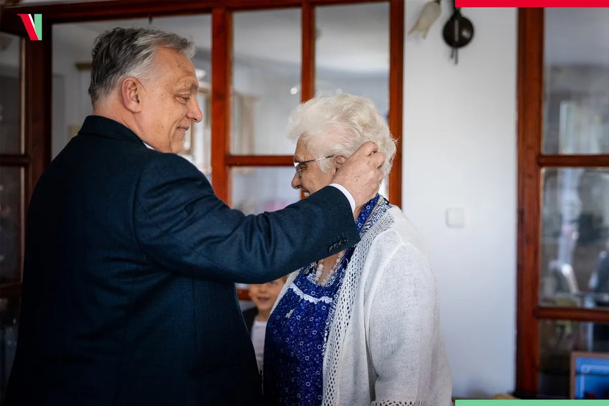 Orbán Viktor, mama csak egy van, locsolkodás