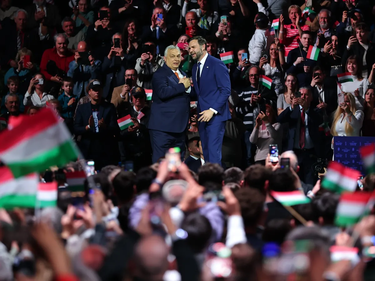 Orbán Viktor és J. D. Vance a a Magyar-Amerikai Barátság Napja címmel meghirdetett nagygyűlésen