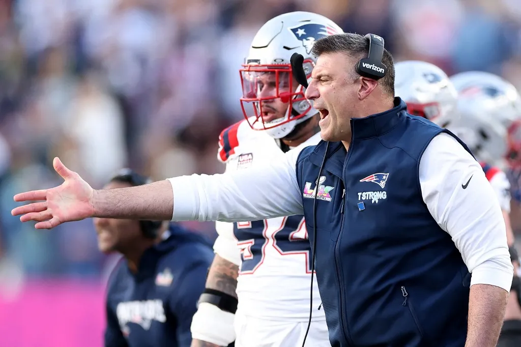 A New England Patriots edzőjének megcsalásos botrányától hangos az NFL