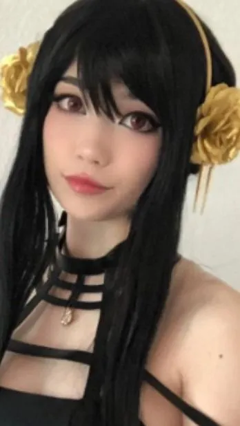 Az amerikai cosplayer, Emiru szó szerint olyan, mint egy szexi, életre kelt rajzfilmfigura – elképesztő galéria