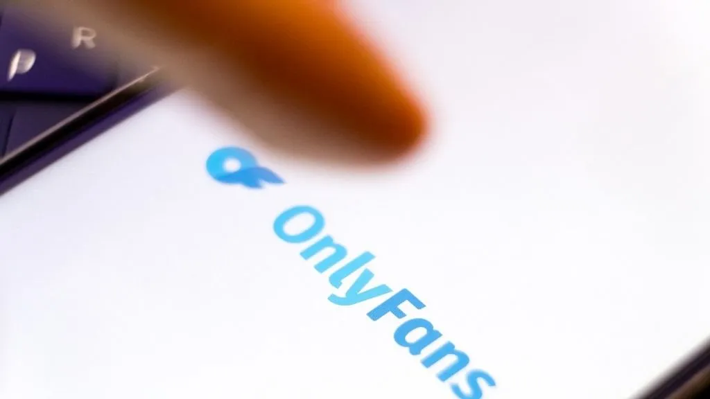 23 millió forintot lopott saját apjától egy férfi, péksütire és OnlyFansre költötte a pénzt