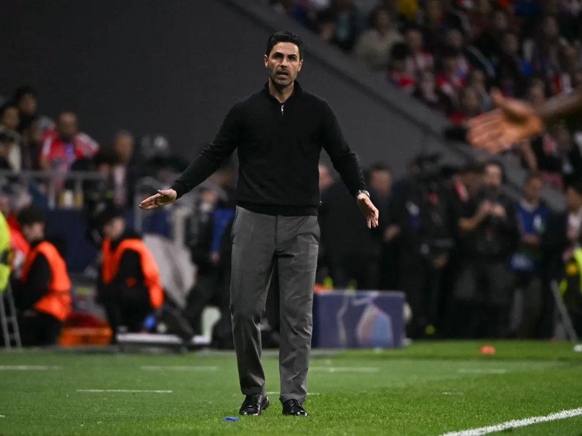 Arsenal's Spanish coach Mikel Arteta gestures during the UEFA Champions League semi-final first leg football match between Club Atletico de Madrid and Arsenal at the Metropolitano stadium in Madrid on April 29, 2026. (Photo by Javier SORIANO / AFP)