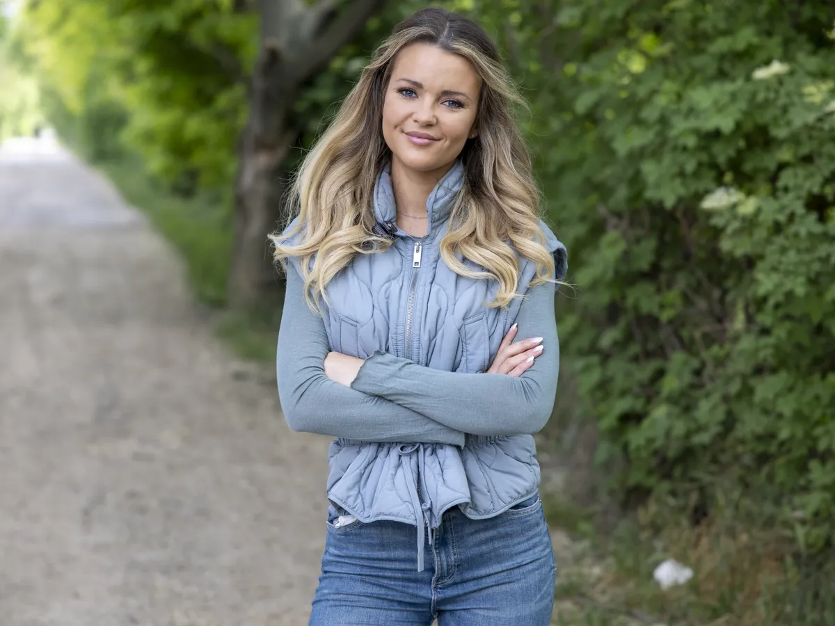 Kárpáti Rebeka magyar műsorvezető, szépségkirálynő, KárpátiRebeka