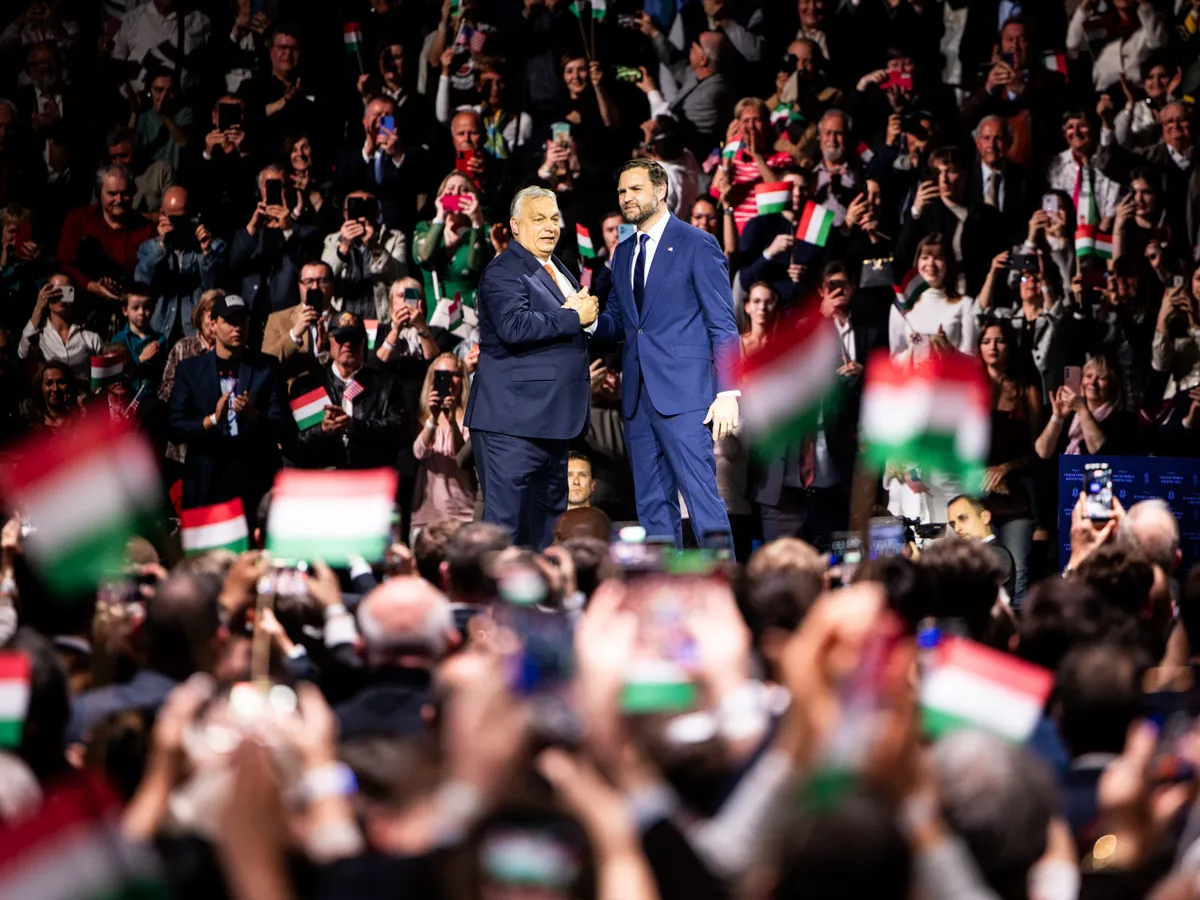 Orbán Viktor miniszterelnök és J.D. Vance amerikai alelnök a Magyar-Amerikai Barátság Napja alkalmából rendezett nagygyűlésen