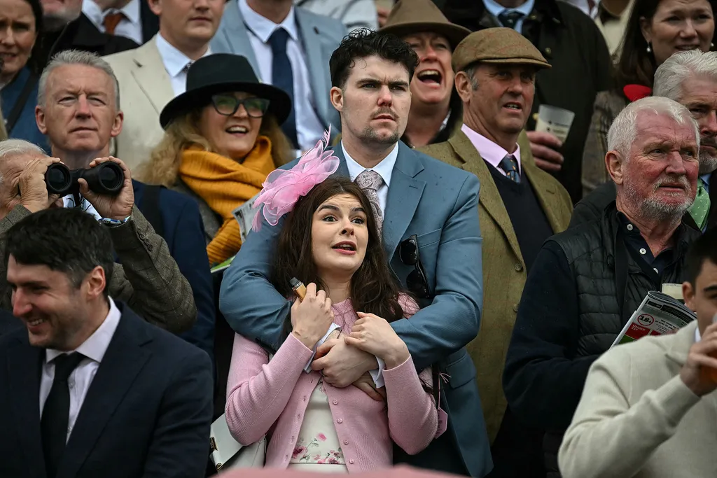 Grand National, GrandNational