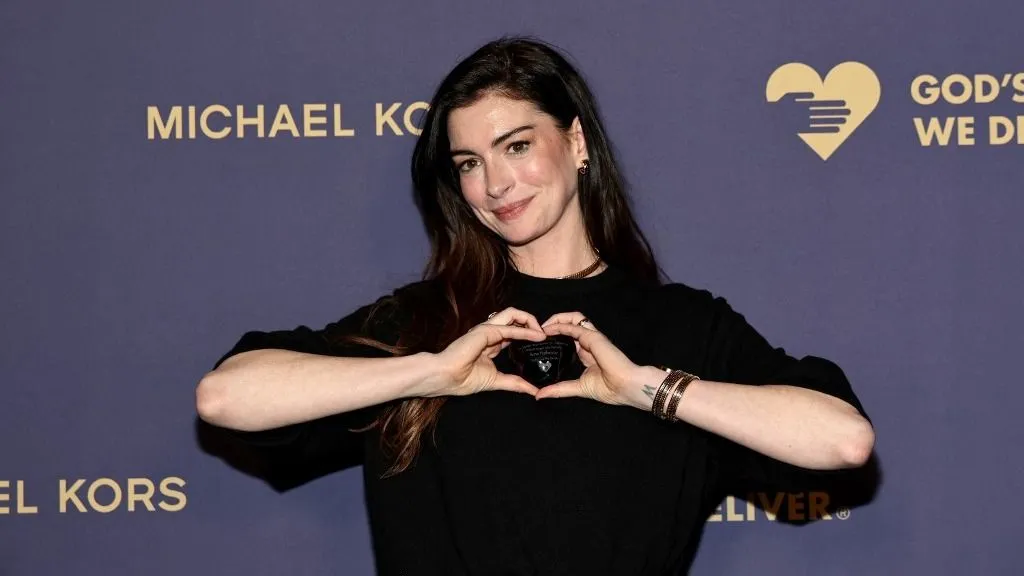 NEW YORK, NEW YORK - OCTOBER 20: Anne Hathaway attends God's Love We Deliver 2025 Golden Heart Awards at Cathedral of St. John the Divine on October 20, 2025 in New York City.   Dimitrios Kambouris/Getty Images/AFP (Photo by Dimitrios Kambouris / GETTY IMAGES NORTH AMERICA / Getty Images via AFP)