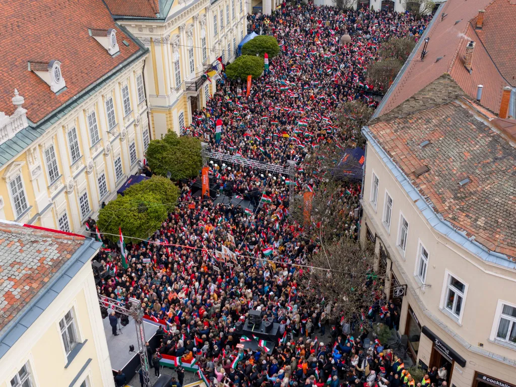 Országjárás, Orbán Viktor, OrbánViktor, Székesfehérvár, országjárás2026, 2026.04.10.