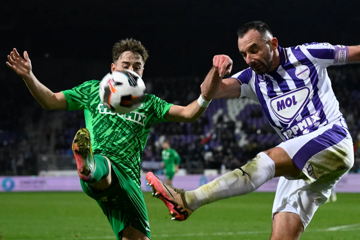 Fiola Attila igencsak meglepődött, amikor ellene fújtak tizenegyest az Újpest meccsén
