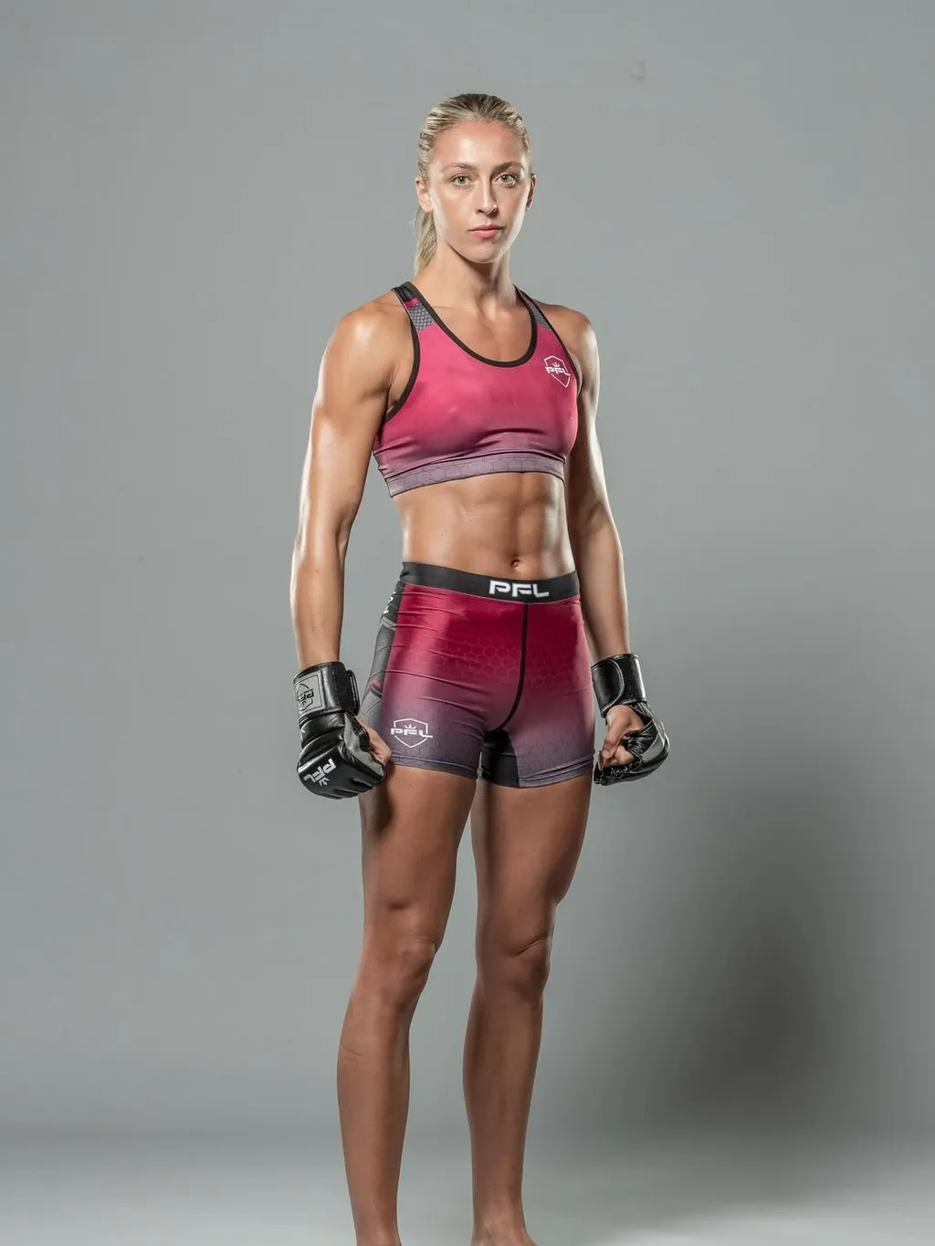 A csinos MMA sztár, Dakota Ditcheva