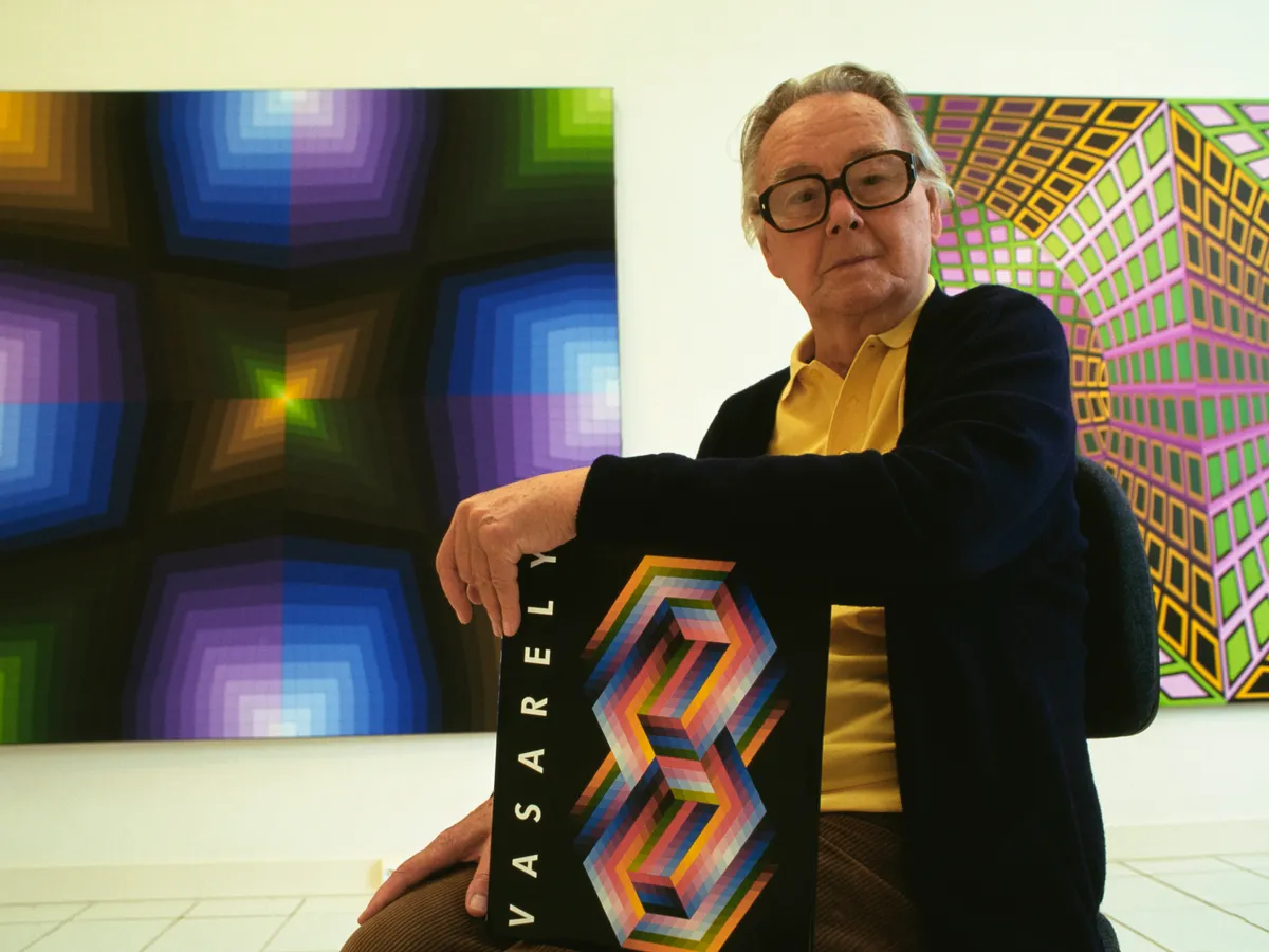 Victor Vasarely op-art képei világszerte ismertté váltak Hungarian-born French abstract Op art painter Victor Vasarely. | Location: Amet sur Marne, France. (Photo by Thierry PRAT/Sygma via Getty Images)