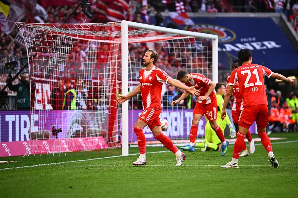 Harry kane góllal vette ki a részét a Bayern München ünnepéből