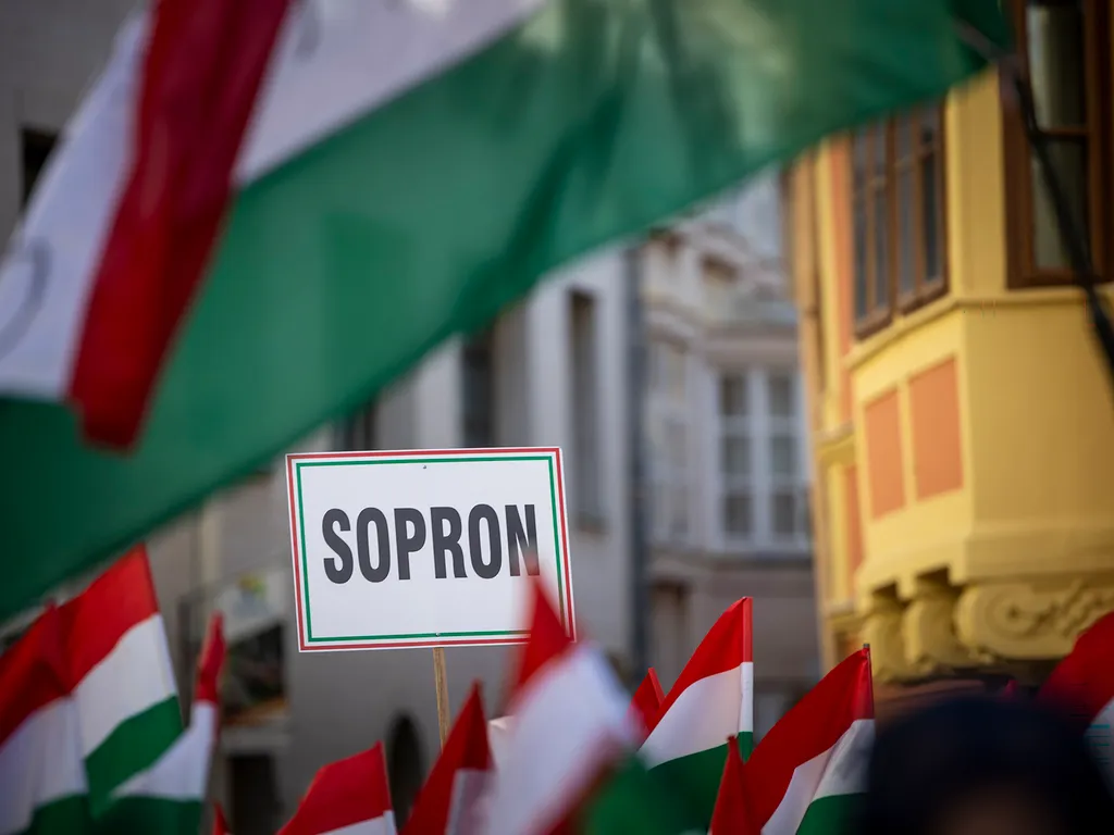 Orbán Viktor, OrbánViktor, országjárás, kampány, Fidesz, Sopron, OrbánViktorSopron , országjárás2026, 2026.04.08.
