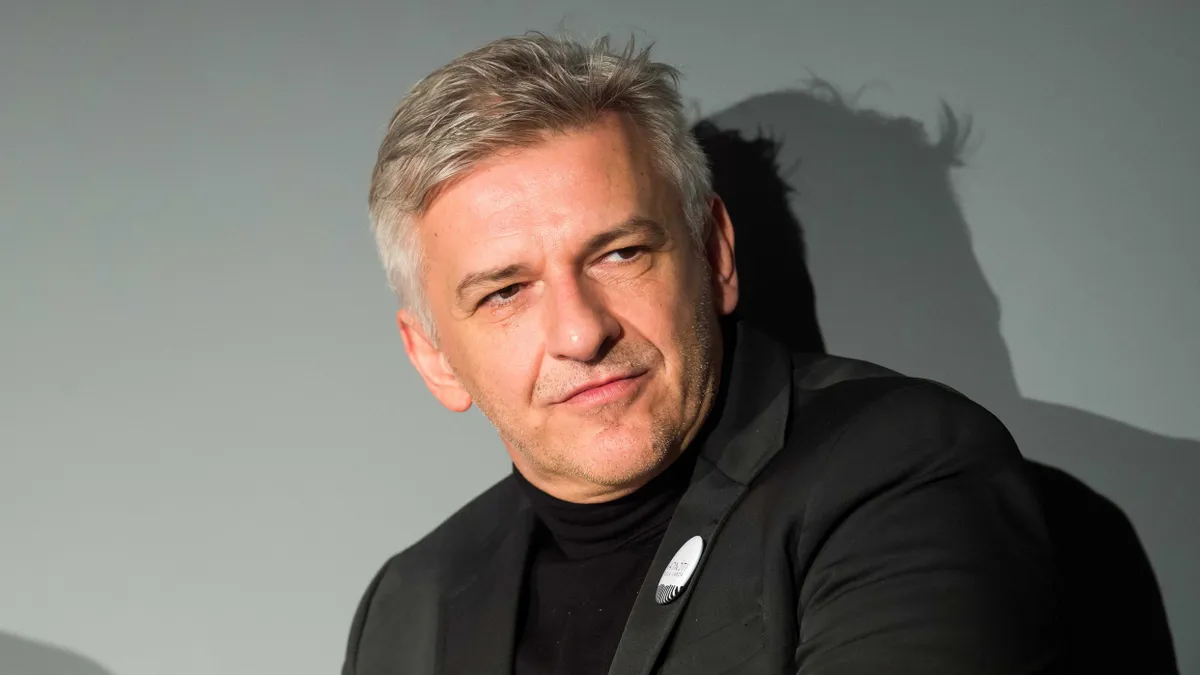 Alföldi Róbert pontot tett a találgatások végére. 