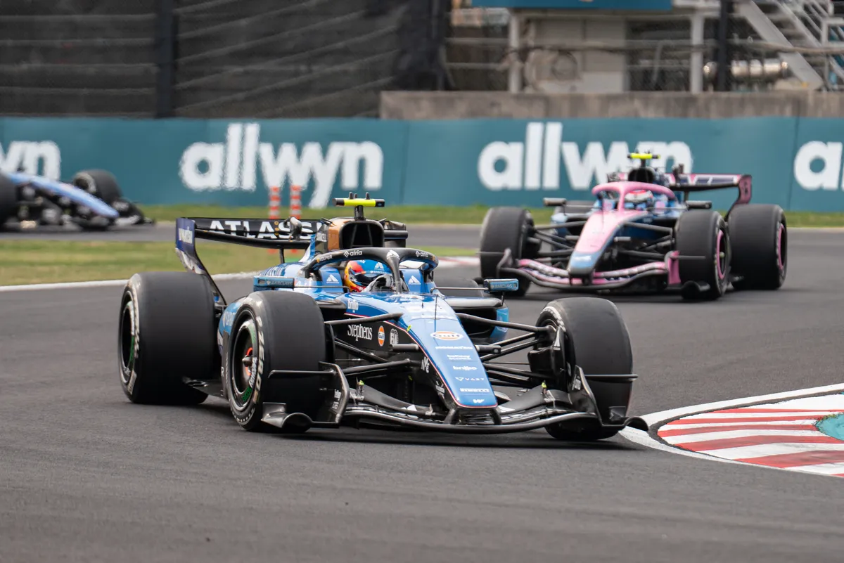 Carlos Sainz májusban folytathatja Miamiban