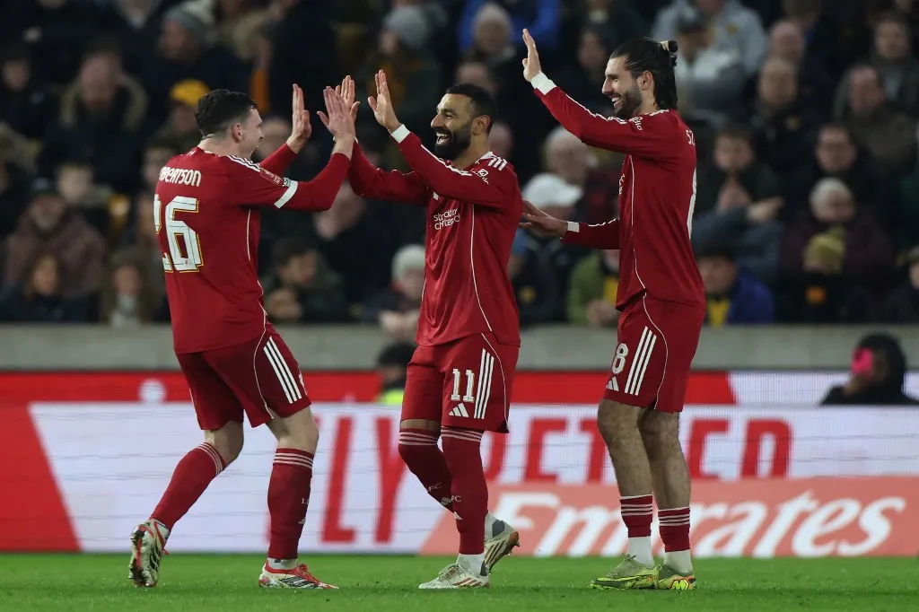 Andy Robertson és Mohamed Szalah is az idény végén hagyja el a Liverpool csapatát