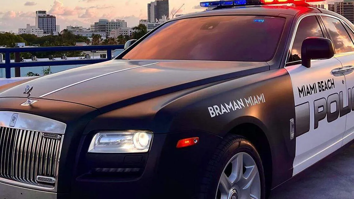 A Rolls‑Royce Ghost rendőrautó csak látványos toborzóeszközként szolgált