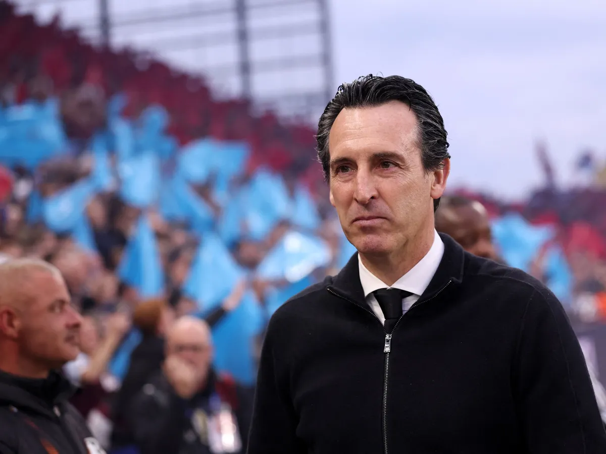 Aston Villa's Spanish manager Unai Emery arrives ahead of the UEFA Europa League, semi-final second-leg football match between Aston Villa and Nottingham Forest at Villa Park in Birmingham, central England on May 7, 2026. (Photo by Darren Staples / AFP)