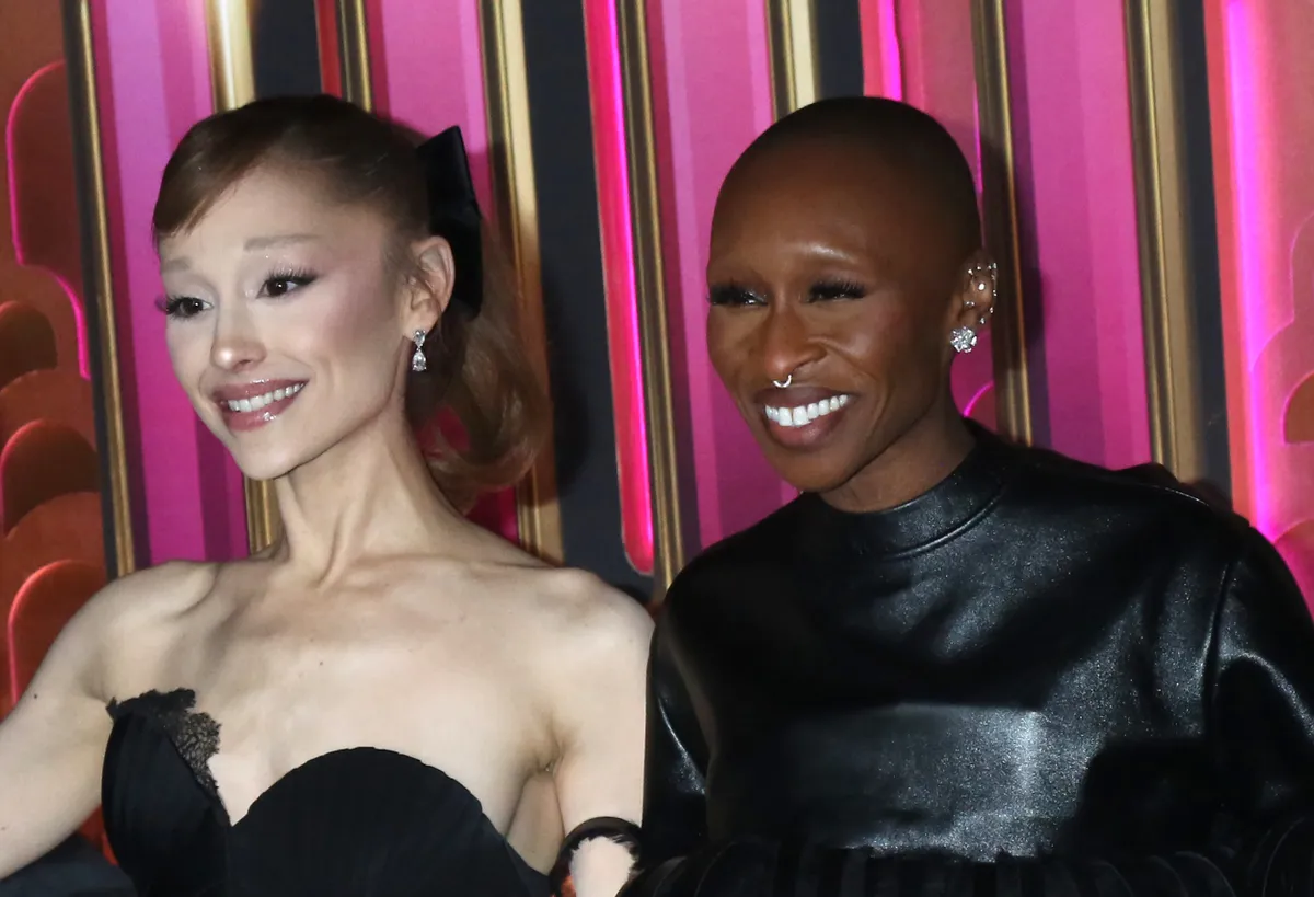 Ariana Grande és Cynthia Erivo