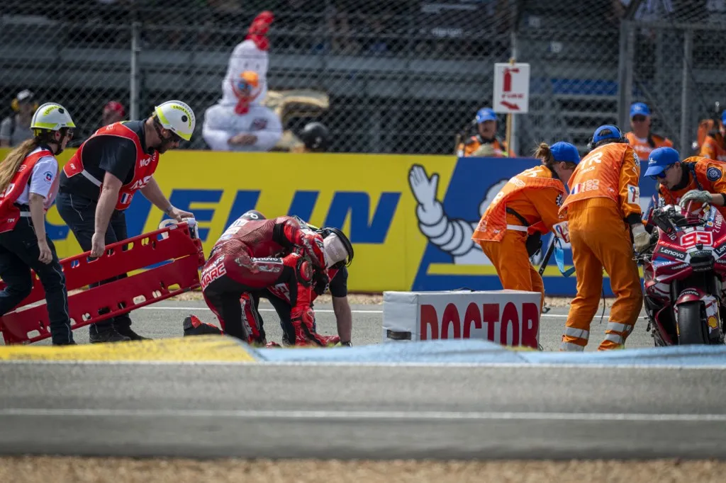 Hatalmasat esett Marc Márquez