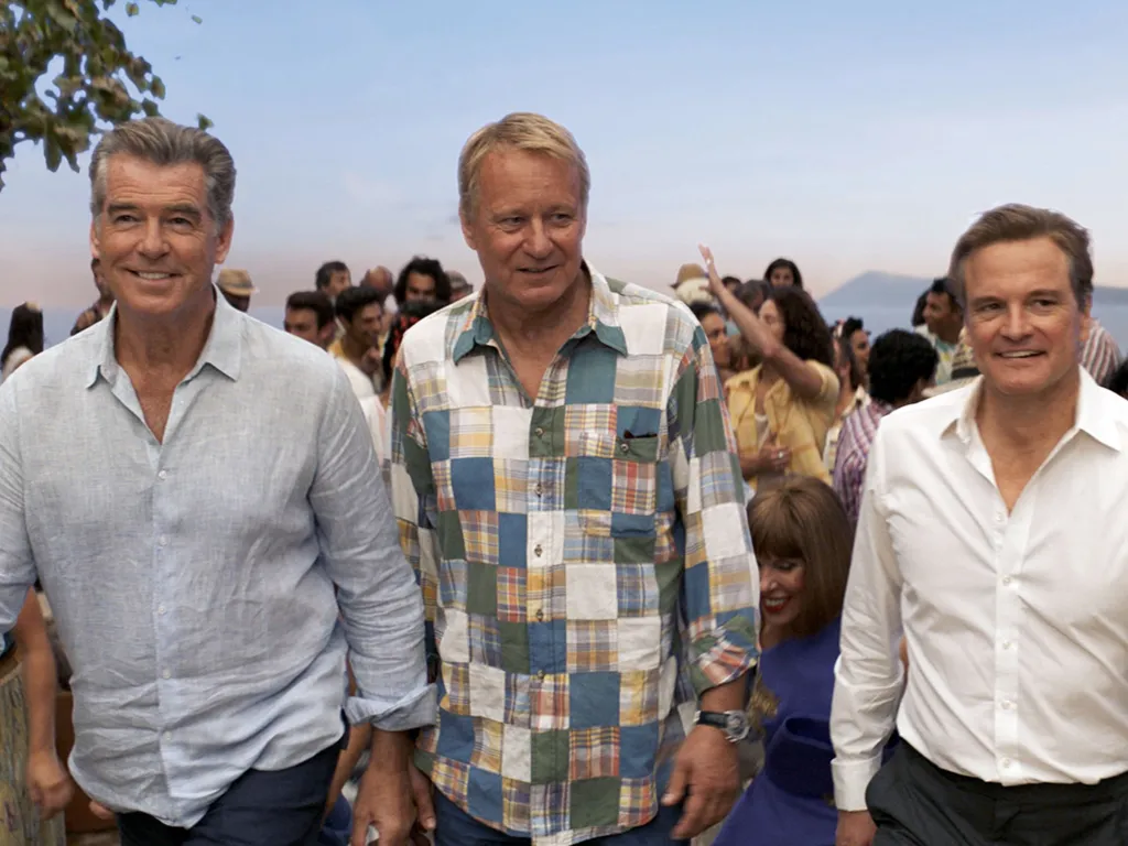 a születésnapos Pierce Brosnan, aszületésnaposPierceBrosnan, PierceBrosnan,      Mamma Mia Here we go again
2018
Real  Ol Parker
Pierce Brosnan
Colin Firth
Stellan Skarsgard.
Collection Christophel © Legendary entertainment / Universal (Photo by Legendary