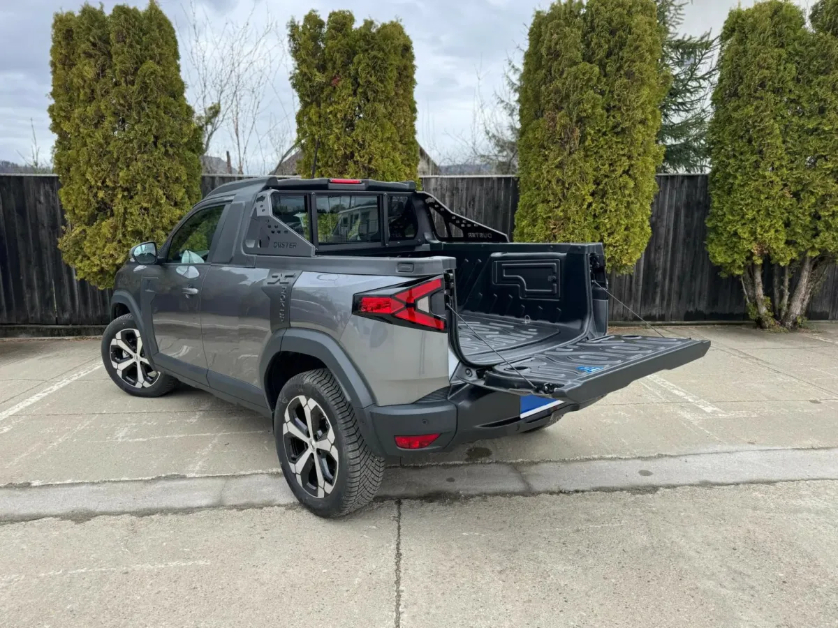 Dacia Duster pickup, Az új, kétszemélyes Dacia Duster pickupnak a raktere 1,65 méter hosszú