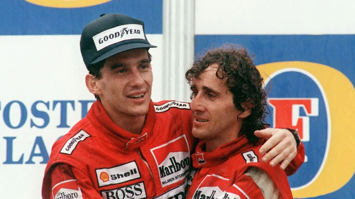 A visszavonult Forma-1-es versenyző, Alain Prost fejsérülést szenvedett a fegyveres támadás során