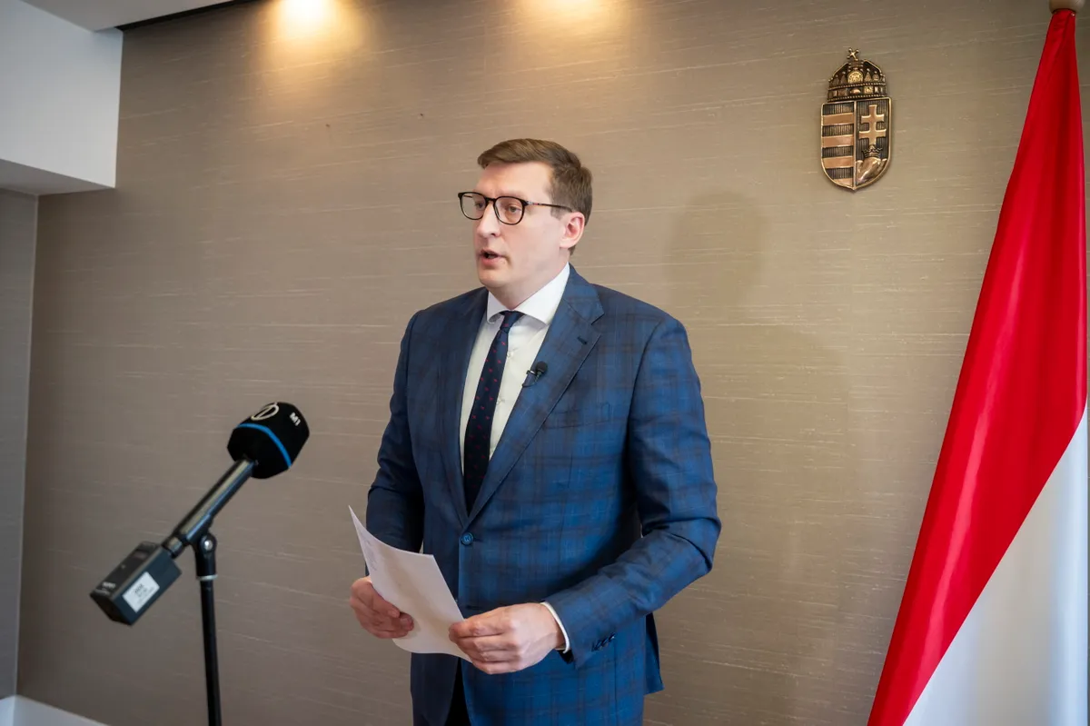 Panyi Miklós hosszú Facebook-bejegyzésben bírálta Magyar Pétert és a Tisza Párt működését a Havasi Bertalan körüli vita kapcsán.
