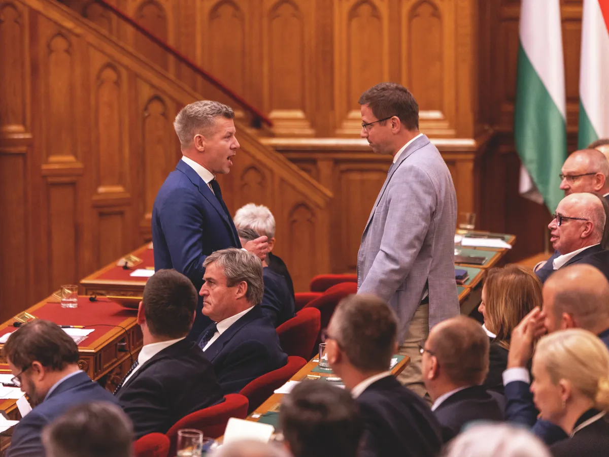 Magyar Péter és Gulyás Gergely