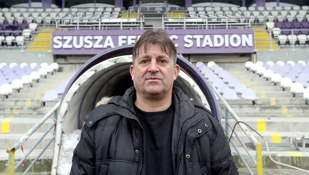 Véber György szerint az lenne a "hab a tortán", ha az Újpest-FTC rangadón bukná el a bajnoki aranyat a Fradi