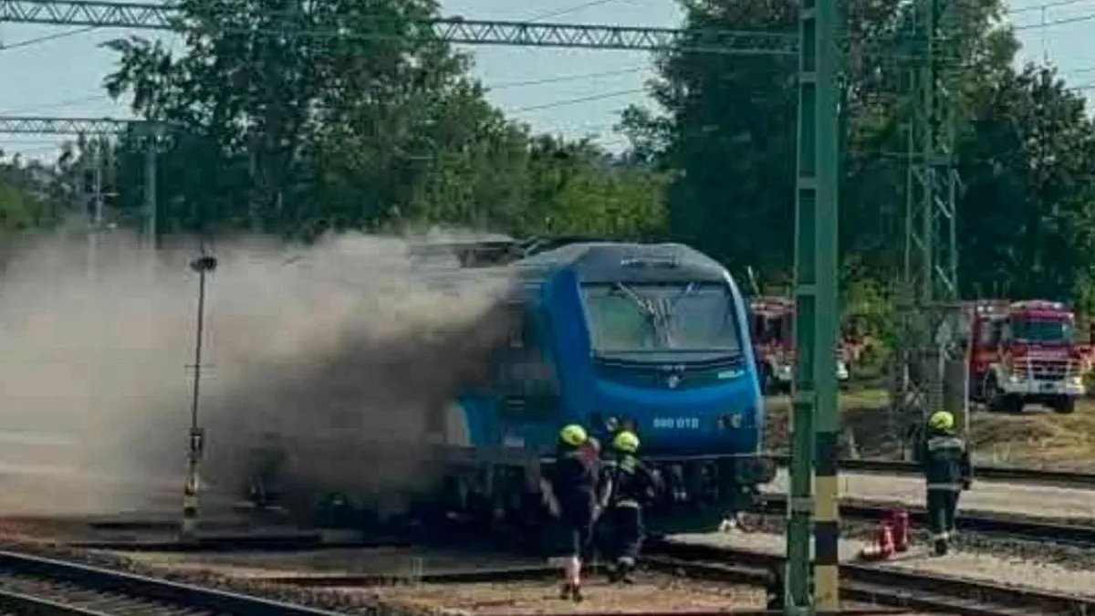 Kigyulladt egy mozdony Kelenföldön