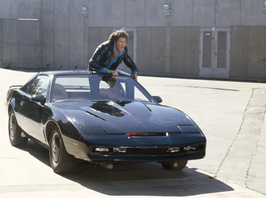 A Knight Rider sorozat legendás beszélő autója volt a fekete Pontiac Trans Am