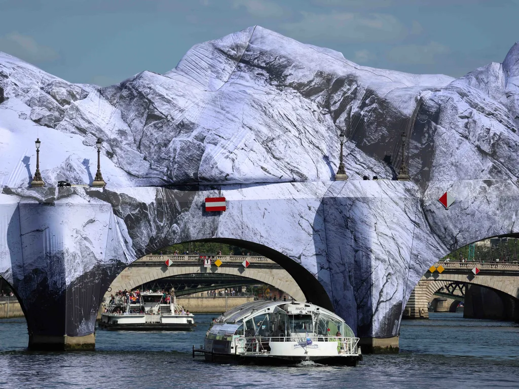 FRANCE-TOURISM-CULTURE