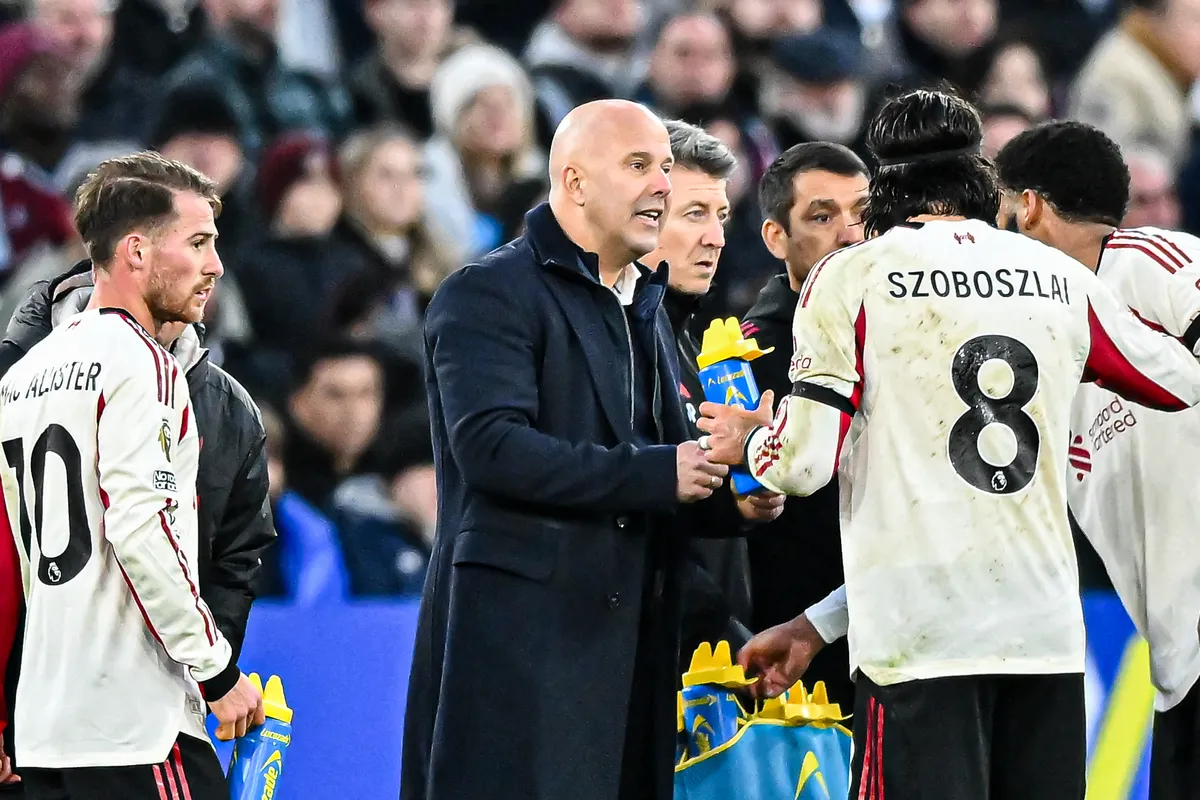 Arne Slot Liverpoolja a pocsék formában Chelsea-t sem tudta legyőzni a Premier League-ben Fotó: MI NEWS / NurPhoto