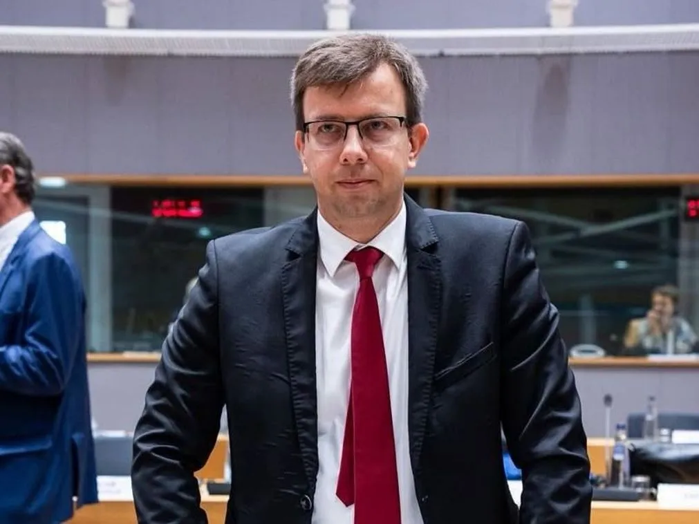 Bóka János (Fidesz) szerint fontos lenne megtudni, hogy Magyar Péter mit ígért az uniós forrásokért cserébe. Fotó: Facebook