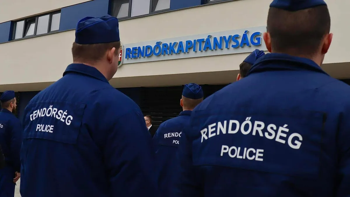 Az új belügyminiszter méltó utódja Mónikának, Pintér nem.