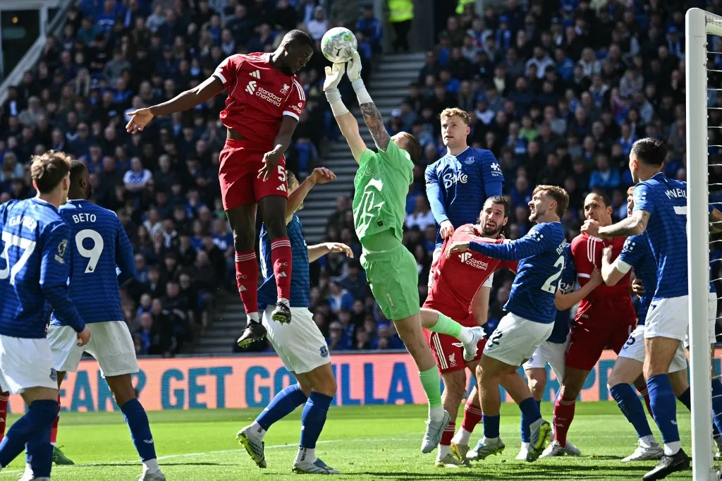 Ibrahima Konaté távozik Liverpoolból