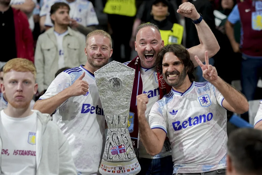 Aston Villa-szurkolók az Európa-liga döntőjén