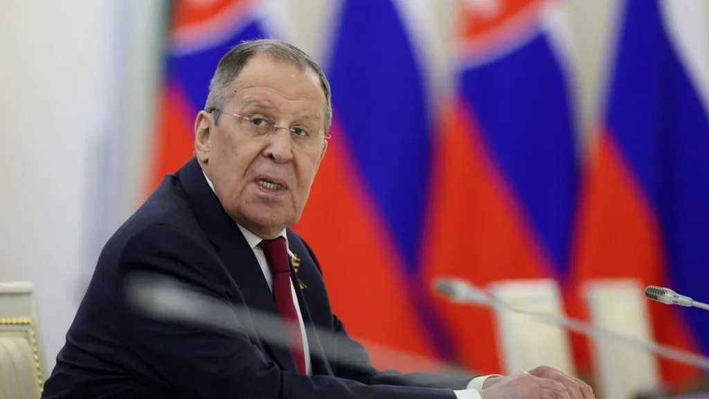 Szergej Lavrov csütörtökön találkozott Amir Khan Muttaqi tálib megbízott külügyminiszterrel