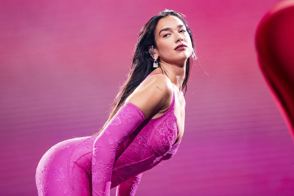 Dua Lipa, legszexibb fotói, DuaLipalegszexibbfotói, galéria, 2026