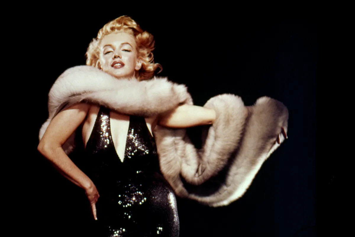Marilyn Monroe 1956 körüli portréja. 
