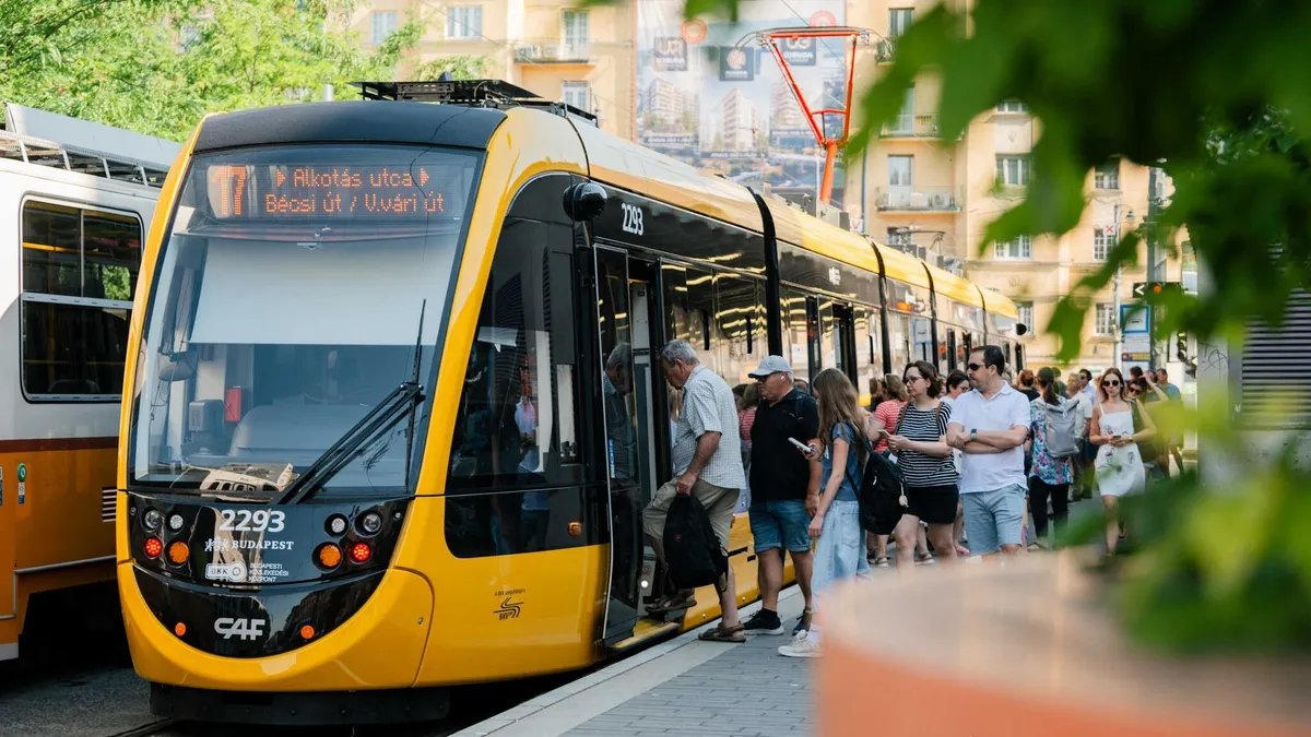Villamosbaleset történt Budapesten