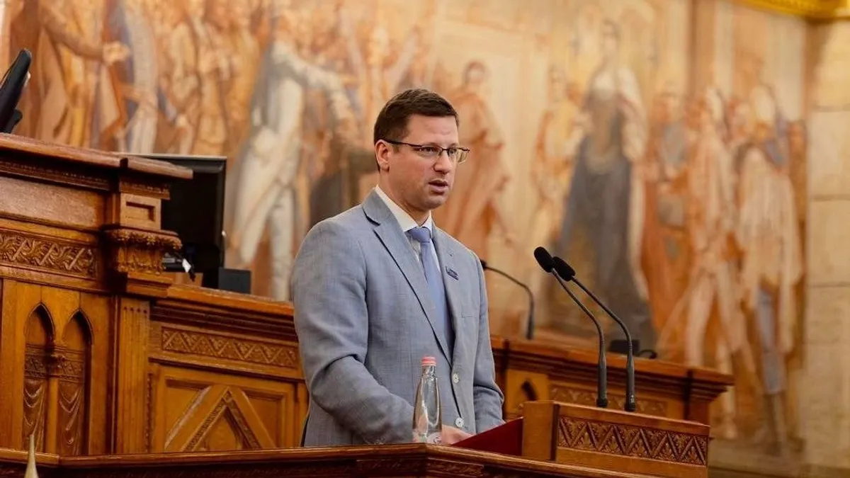 Gulyás Gergely: A kormány határozottan a migrációs paktum ellen!