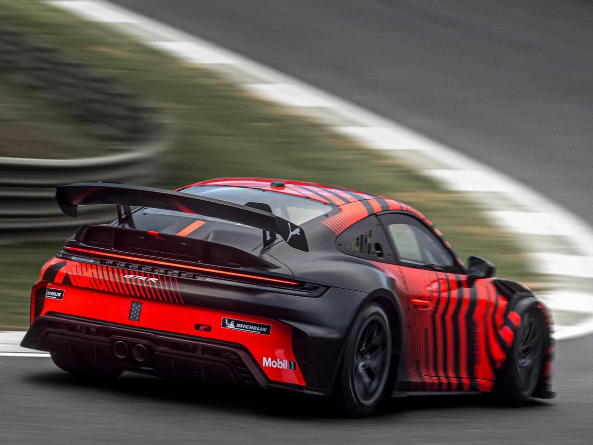 2027-ben lesz az első szezonja a Porsche 911 GT4 R versenyautónak.