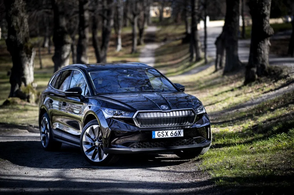 Ha használt elektromos autót keresünk, akkor a Skoda Enyaq-kal nem lövünk mellé