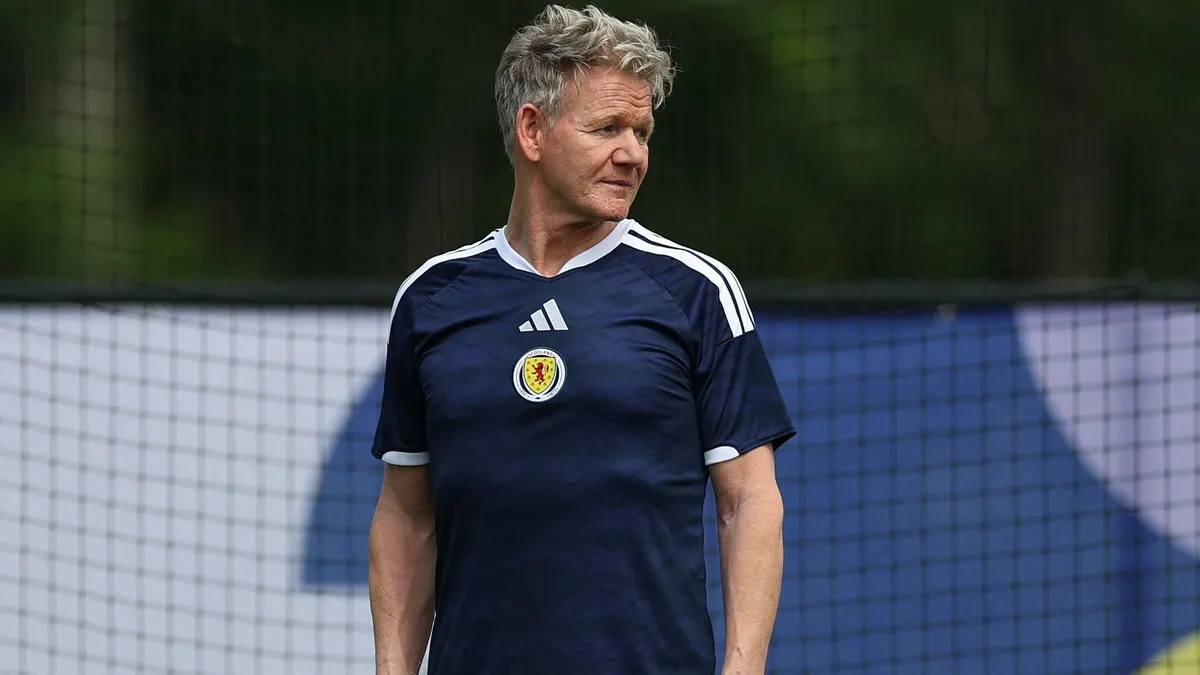 Gordon Ramsay beugrott a skót válogatott bostoni főhadiszállására
