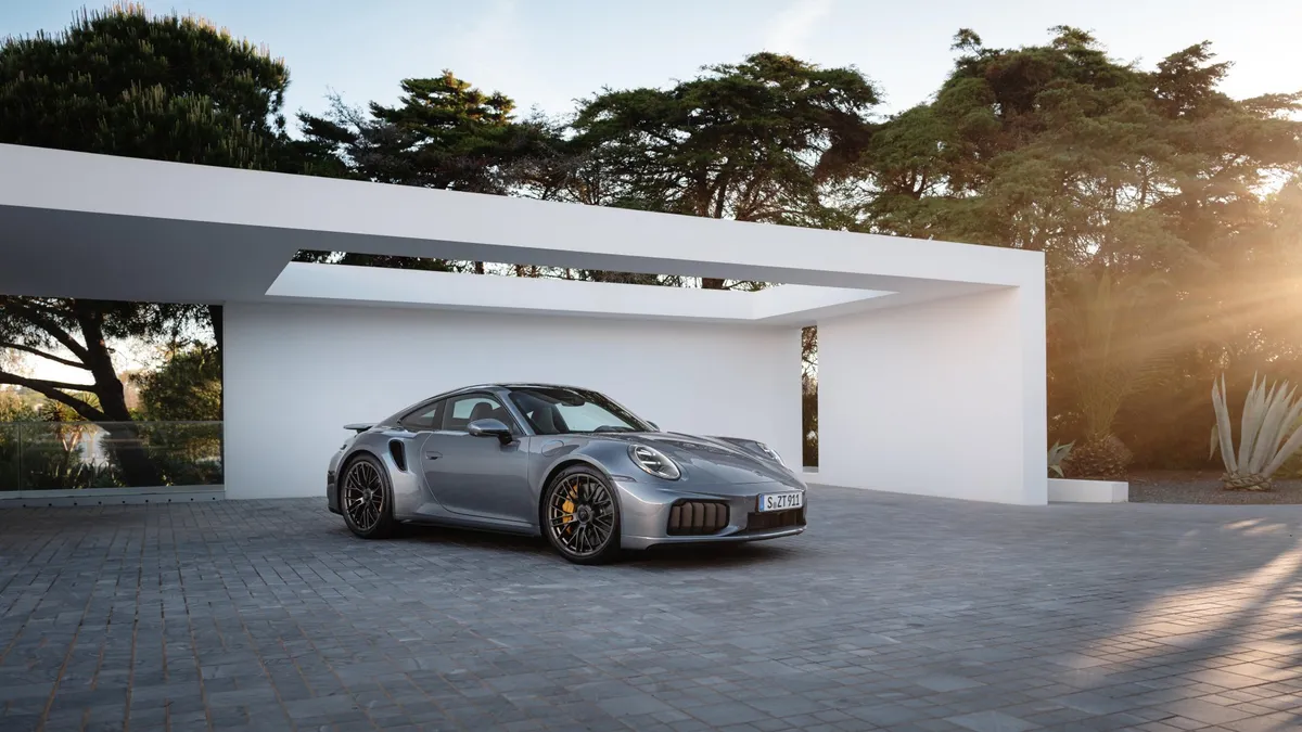 Porsche 911