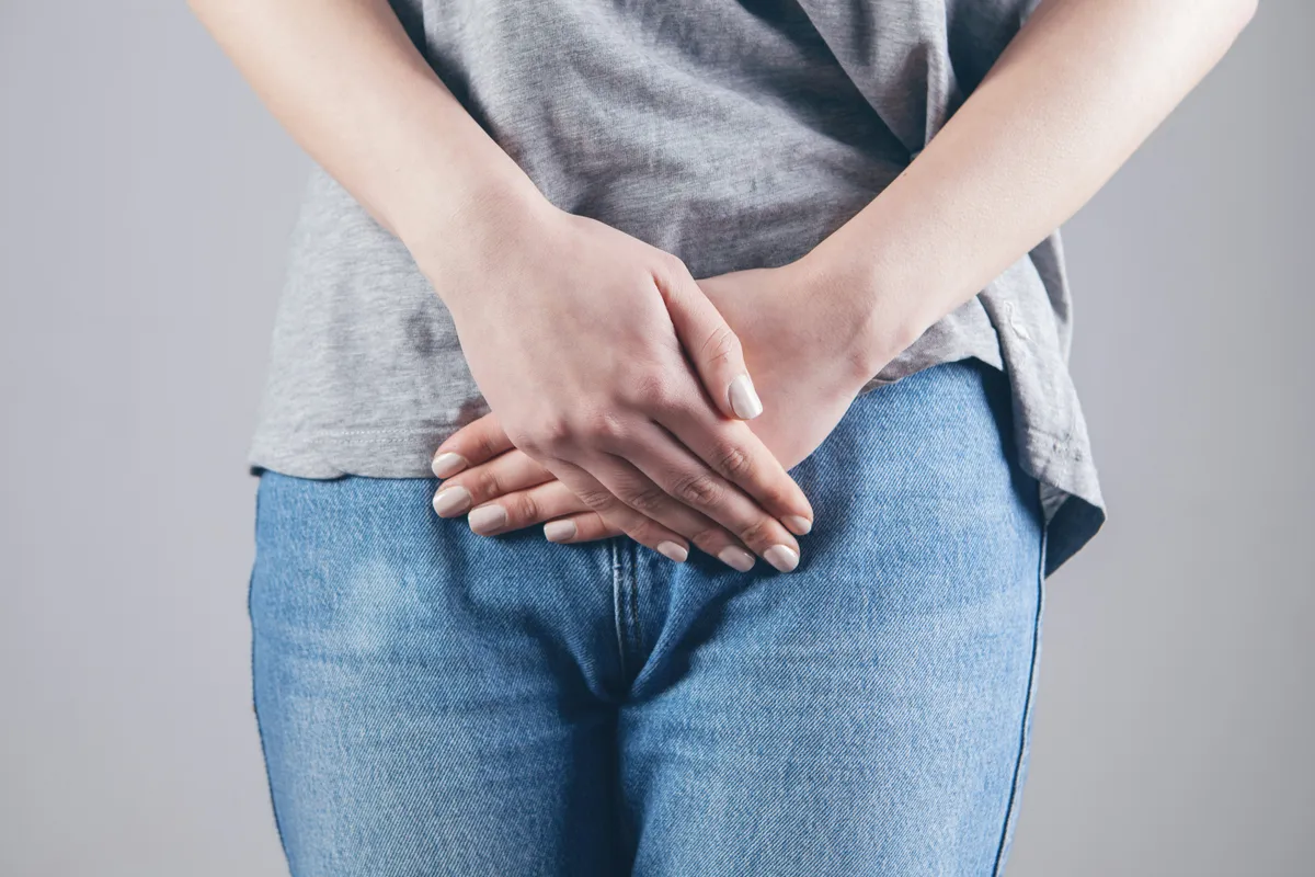 A kutatók szerint menstruációs görcsök esetén az ibuprofén sok nő számára hatékonyabb lehet, mint a paracetamol – Fotó: Unsplash