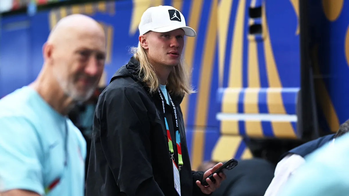 Erling Haaland csak a kispadon kezdi a franciák elleni rangadót