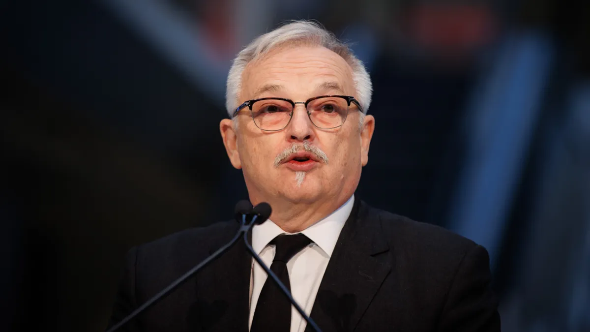 Hernádi Zsolt lemondott a Corvinus-kuratórium éléről.