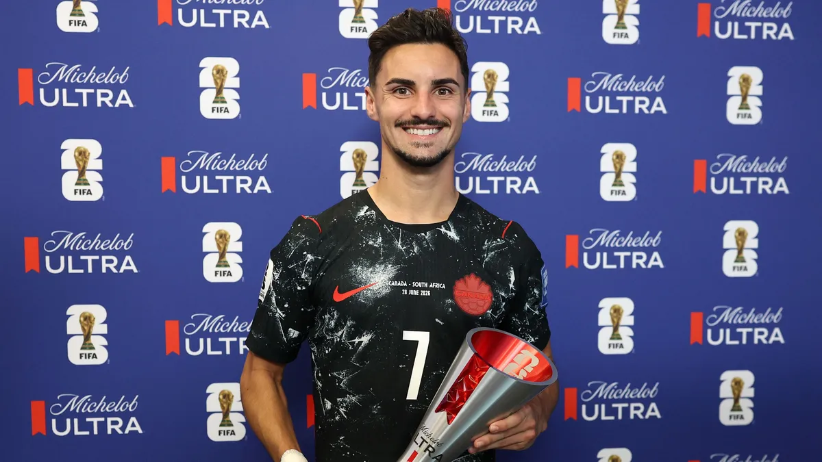 Stephen Eustaquio lőtte a Dél-Afrika-Kanada egyetlen gólját, majd a mérkőzés legjobbjának választották a foci-vb-n